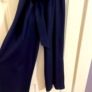 Woman’s Navy Blue Cropped Jumper